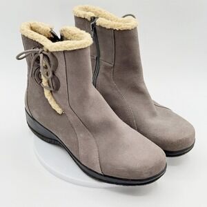 Clarks Angie Madi‎ Suede Zip Boots Size 7.5-Wide Womens Gray